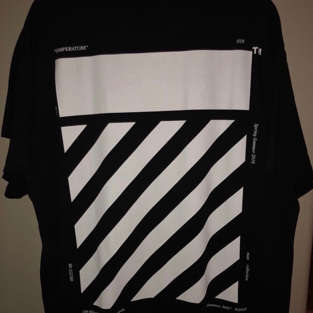 Off white tee